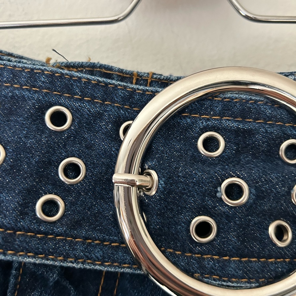 Vintage Y2K Angels Dark Blue Denim Mini Skirt Grommet Attached Belt Bratz Style - Picture 4 of 7